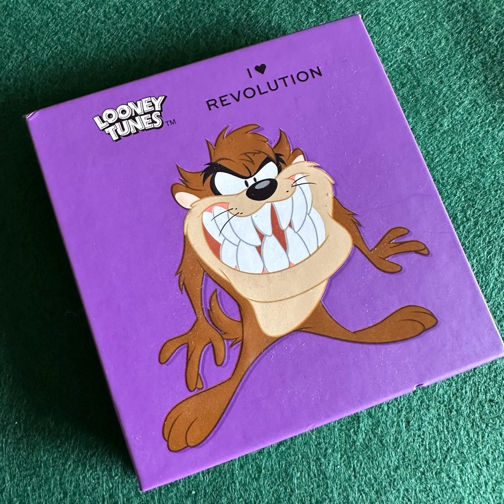 Revolution Looney Tunes Taz Palette in Purple